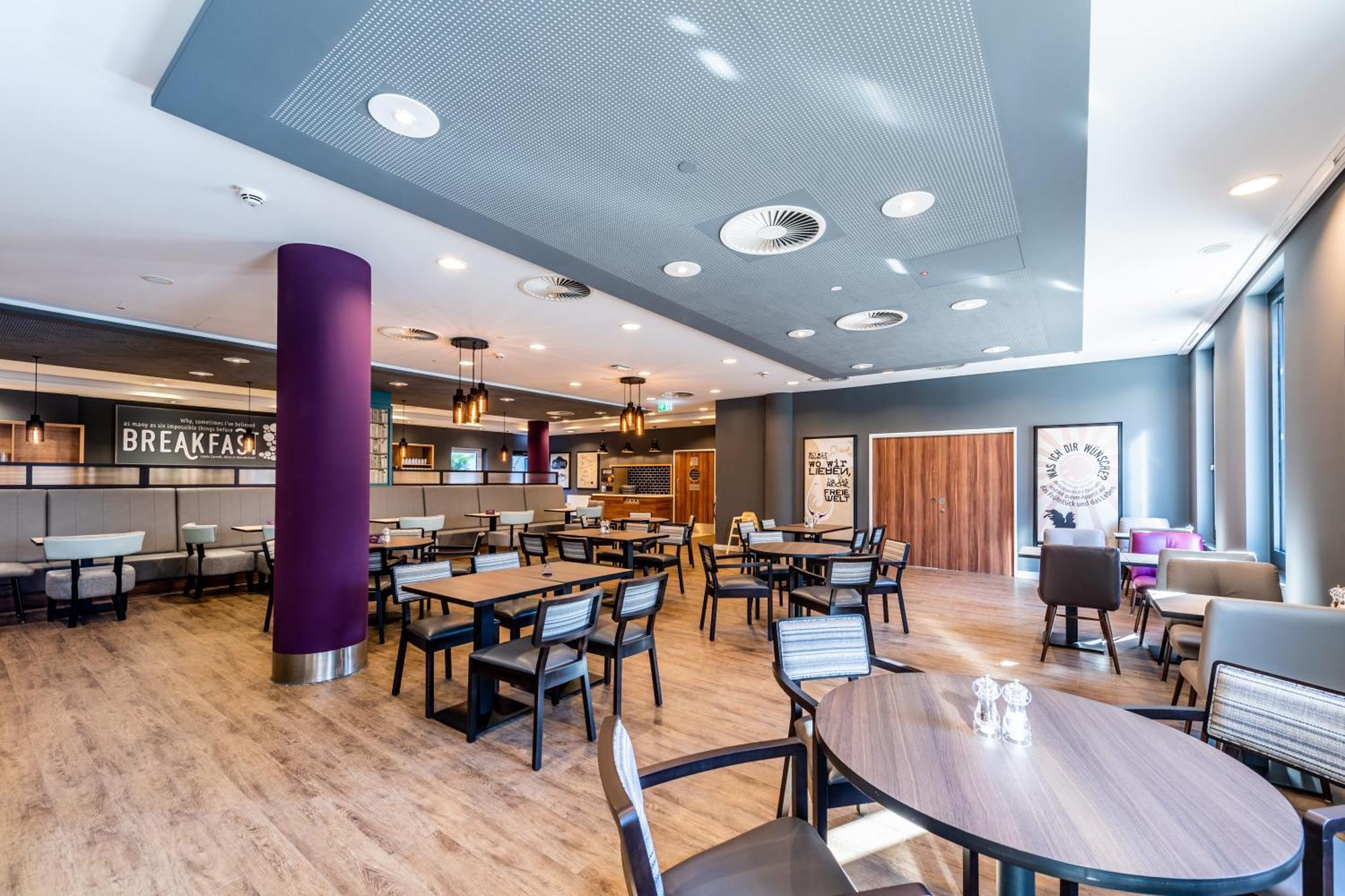 Premier Inn Duesseldorf City Centre — Fotos 3